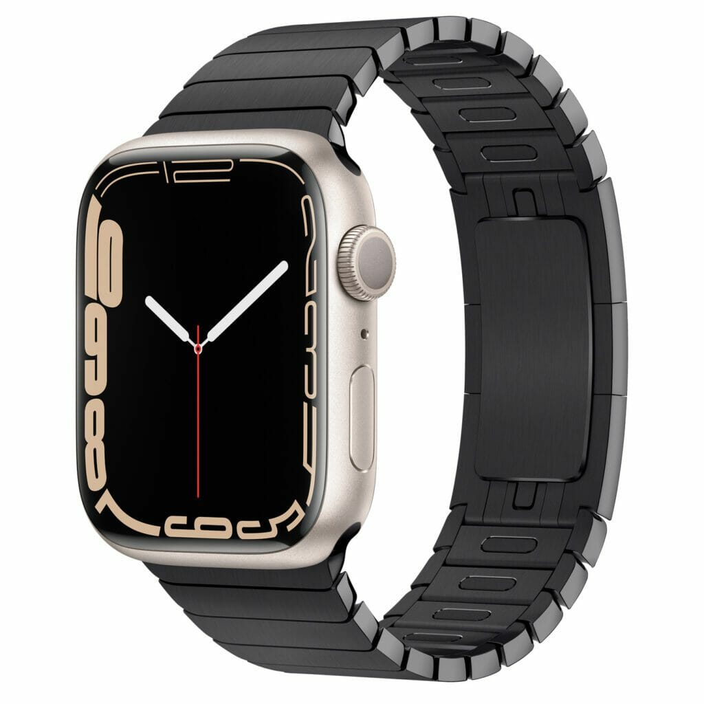 Apple Watch 7 Starlight with space black link bracelet