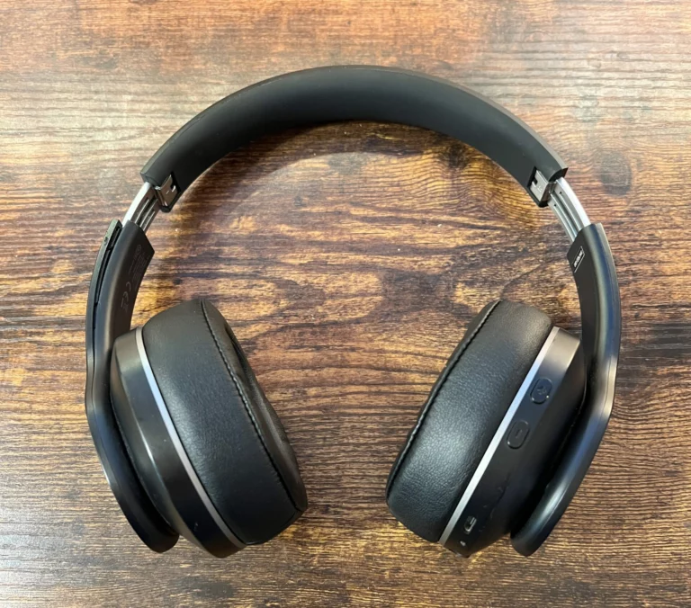 Before photo, showing how small the stock earpads are