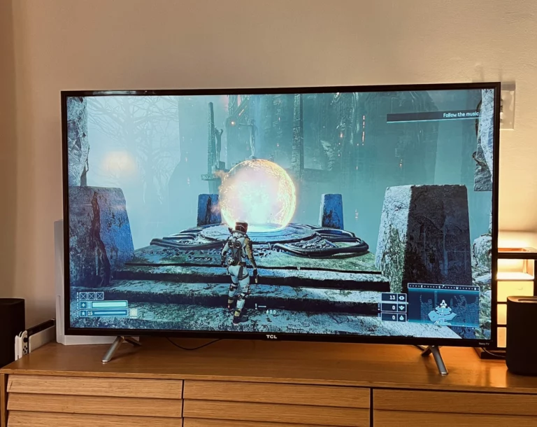 Returnal on PS5 on old 4 Series TV. Shadows are less good as well as the contrast